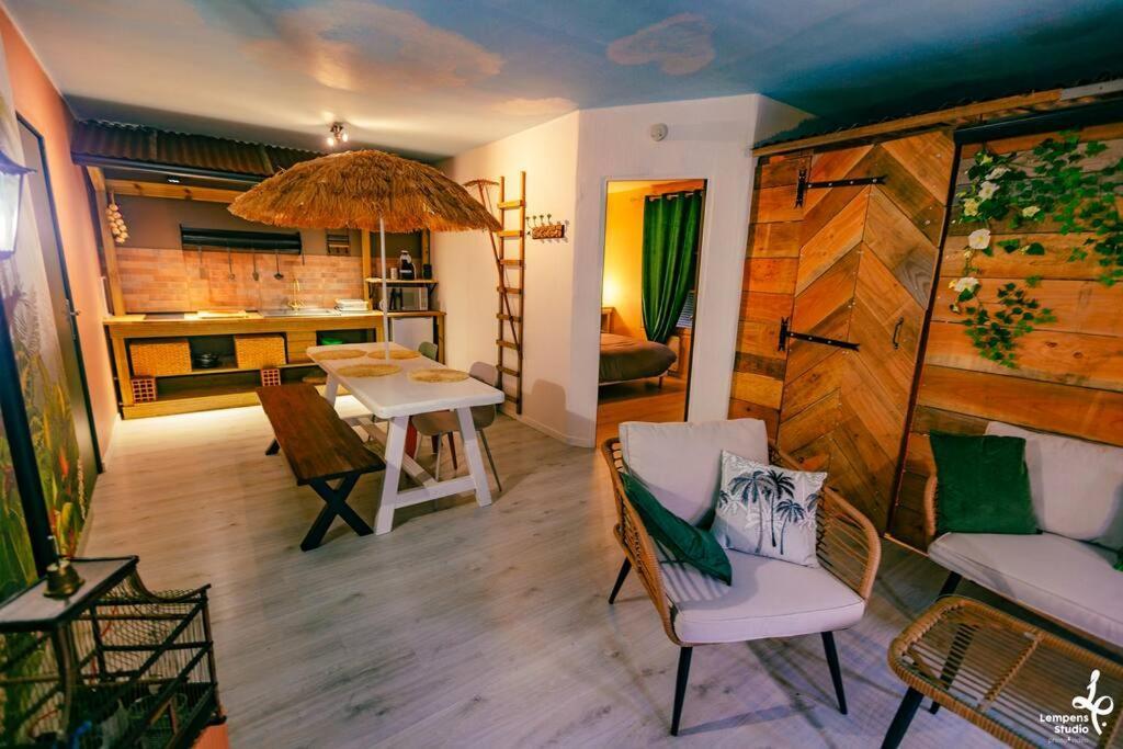 Appartement La Cabane Du Jardin トロワ エクステリア 写真